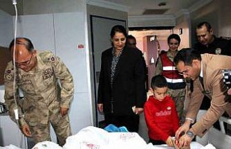 Midyat Devlet Hastanesinden anlamlı proje: ’’Gülümse Midyat, Umut Çocuklarda’’