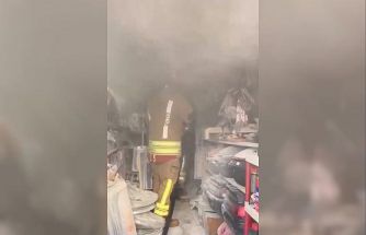 Motosiklet tamirhanesinde çıkan yangın söndürüldü