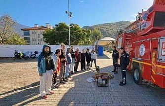 Muğla Büyükşehir Belediyesi gönüllü itfaiyeciler yetiştiriyor