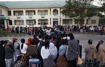 Myanmar halkı, 2021’deki askeri darbeden bu yana ilk kez oy kullanıyor