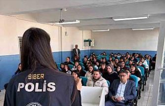 Öğrenci ve öğretmenlere polisten eğitim