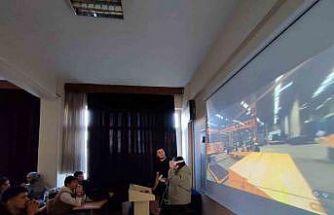 Öğrenciler sektörleri tanıyor