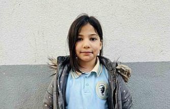 Ordu’da üşüyen küçük kıza polislerden yürekleri ısıtan hareket