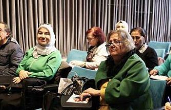 Osmangazi Belediyesi’nin atölyelerinde yeni şairler yetişiyor