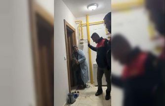 Osmaniye’de kar nedeniyle mahsur kalan yaşlı kadın kurtarıldı