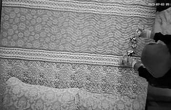 Osmaniye’de yatak odasındaki kameraya yansıyan hırsızlık