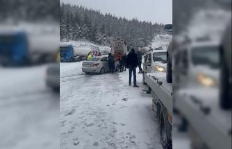 Osmaniye’de yoğun kar yağışı zincirleme kazaya neden oldu