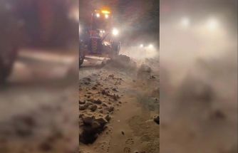 Palandöken geçidinde kar ve tipi nedeniyle mahsur kaldılar