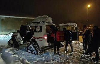 Paletli Ambulans nefes darlığı çeken öğretmen için dağları aştı