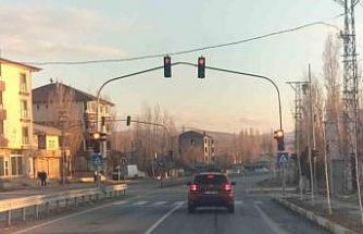 Patnos’ta trafik ışıkları yeniden faaliyete geçti