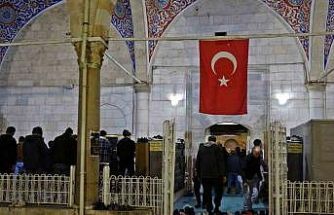 Regaip Kandili’nde Antalya’da camiler doldu taştı