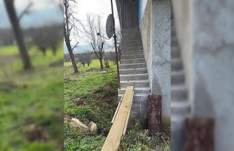 Sakarya’da merdivenden düşen şahıs yaralandı