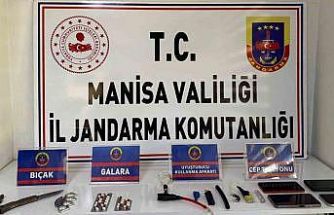 Salihli’de ikamete uyuşturucu operasyonu