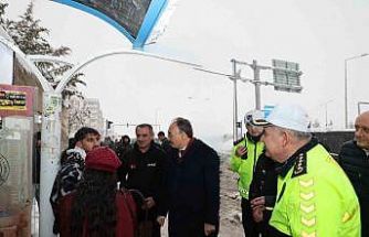 Siirt Valisi Kızılkaya, karla mücadele çalışmalarını yerinde inceledi