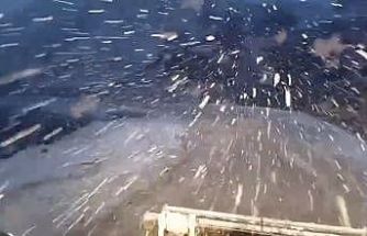 Siirt’te kar yağışı etkili oldu, ekipler yol açma çalışmalarına başladı