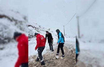 Siirt’te mahsur kalan diyaliz hastası kurtarıldı