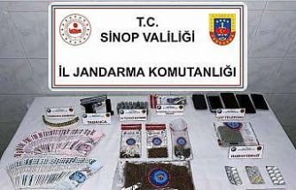 Sinop’ta jandarmadan uyuşturucu tacirlerine darbe