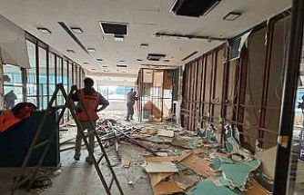 Şişli’de kaçak yapılar tek tek yıkılıyor