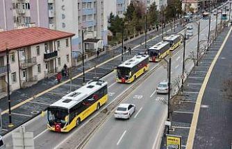 Sivas’ın ulaşım altyapısını güçlendirecek 2 otobüs daha hizmete sunuldu