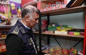 Sultanbeyli Belediyesi zabıta ekiplerinden sıkı denetim