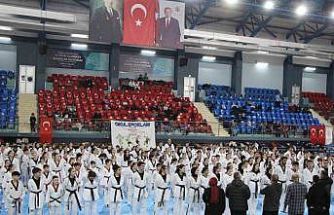 Taekwondo siyah kuşak terfi sınavları Düzce’de yapıldı