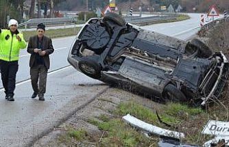 Takla atan otomobilden burnu bile kanamadan çıktı, polisleri de şaşırttı
