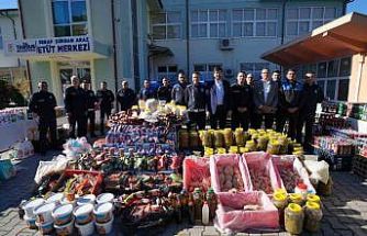 Tarsus’ta halk sağlığını tehdit eden on binlerce ürün toplatıldı