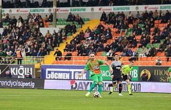 Trendyol Süper Lig: Corendon Alanyaspor: 2 - Fatih Karagümrük: 0 (Maç sonucu)