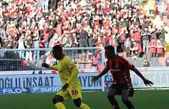 Trendyol Süper Lig: Gaziantep FK: 0 - Göztepe: 0 (Maç devam ediyor)
