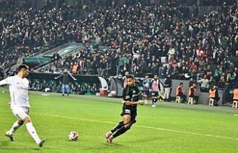 Trendyol Süper Lig: Kocaelispor: 2 - Antalyaspor: 1 (Maç sonucu)