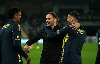 Trendyol Süper Lig: RAMS Başakşehir: 0 - Fenerbahçe: 0 (Maç devam ediyor)