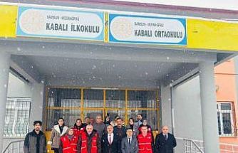 Türk Kızılay Vezirköprü’de 88 öğrenciyi giydirdi