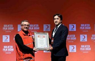 Türk Kızılayı Cizre Şubesi iki ayrı alanda ödül kazandı