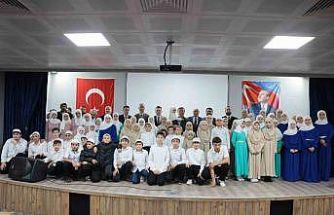 Üç aylar programında Ahıska Türkleri ve protokol bir araya geldi