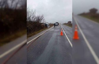 Vize-Soğucak Köyü yolunda petrol tankeri devrildi