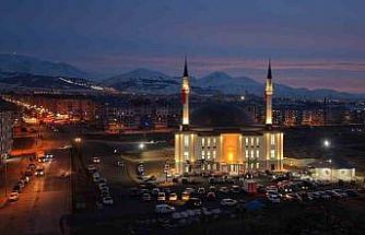 Yıldız Kardeşler Camii ibadete açıldı