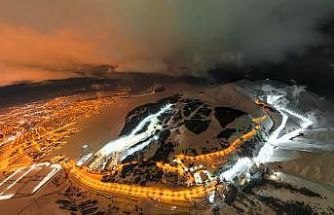 2 Metre 32 santimetre ile kar kalınlığı rekoru Palandöken’de