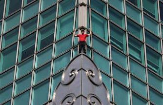 ABD’li sporcu Honnold’dan Tayvan’ın en yüksek binasına halatsız tırmanış