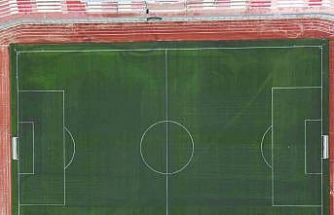 Acıpayam’daki futbolsa sahası FIFA standartlarına getirildi