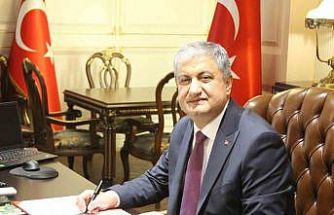 Adana Valisi göreve başladı, ilk mesajı suç işleyenlere oldu