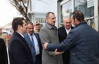 Ağrı Valisi Önder Bozkurt, Tutak ve Hamur ilçelerini ziyaret etti