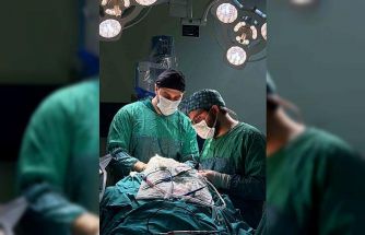 Ağrı’da ilk beyin tümörü ameliyatı başarıyla gerçekleştirildi