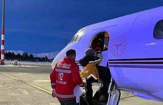 Ağrı’da kalp yetmezliği olan 5 aylık bebek uçak ambulansla Ankara’ya sevk edildi