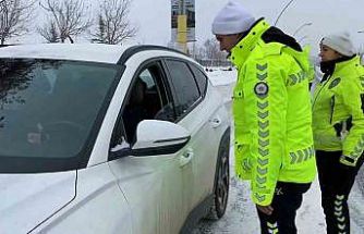 Ağrı’da kış şartlarına yönelik trafik denetimleri sürdürülüyor