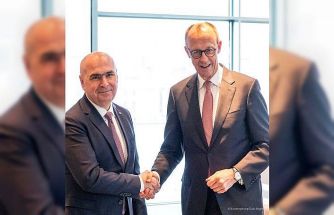 Almanya Başbakanı Merz: "(İran) Halkına şiddet uygulayarak iktidarda tutunabilen rejimin günleri sayılıdır"