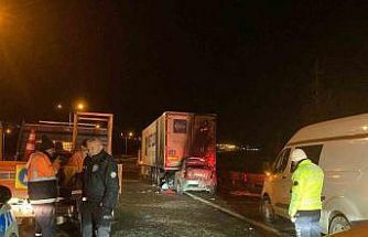 Ankara’da tıra çarpan aracın sürücüsü hayatını kaybetti