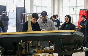 Arnavutköy Belediyesinin kamelyaları meslek liselerinde üretiliyor