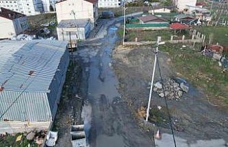 Arnavutköy’de İSKİ çalışması yarım kaldı: Mahalleli çileden çıktı