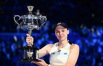 Avustralya Açık tek kadınlarda şampiyon Elena Rybakina