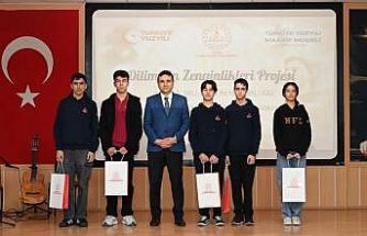 Aydın Lisesi, dil yarışmasında 5 ödülün 3’ünü aldı